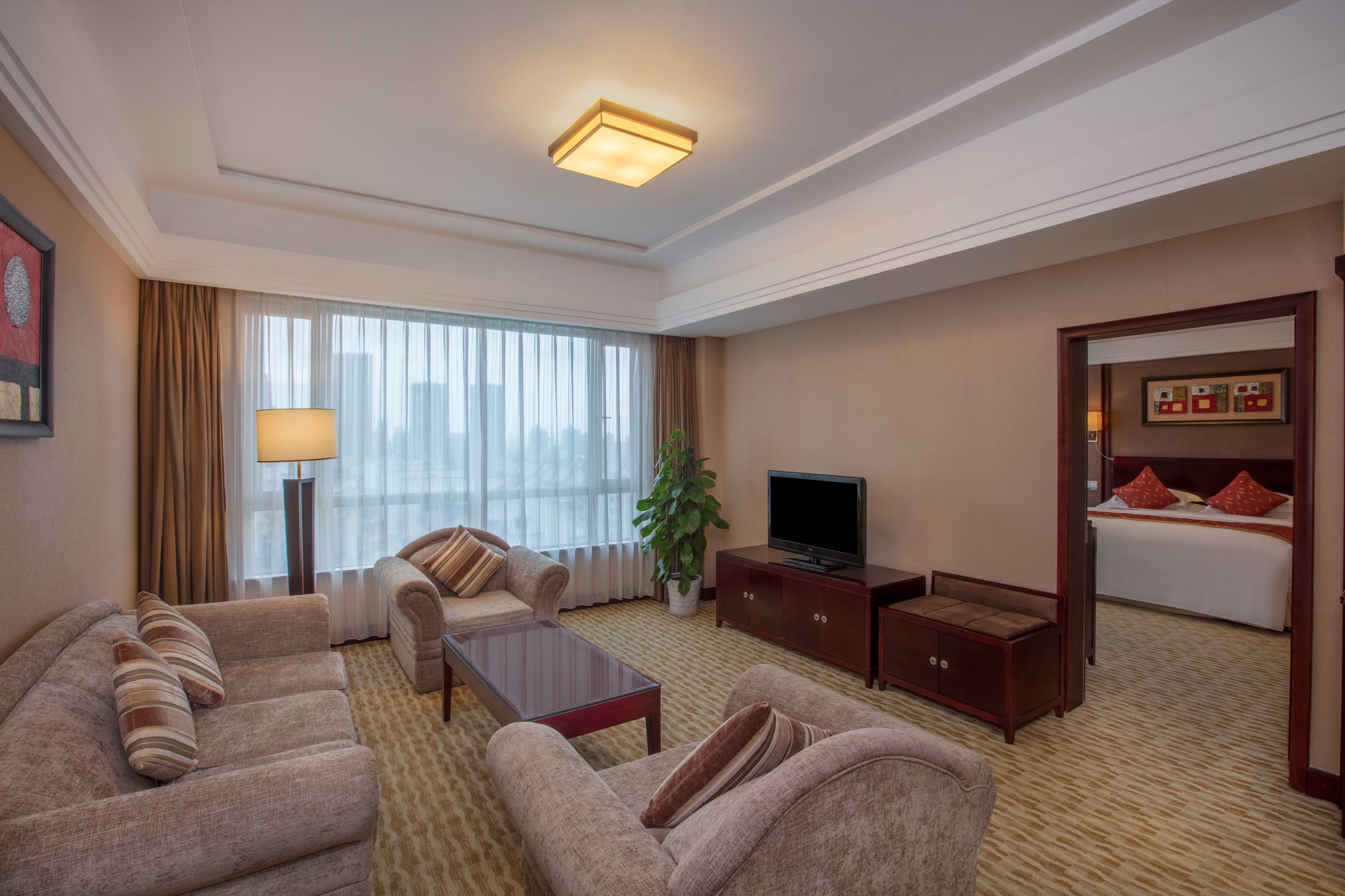 Crowne Plaza City Center Ningbo, An Ihg Hotel - Near Ningbo Railway Station מראה חיצוני תמונה