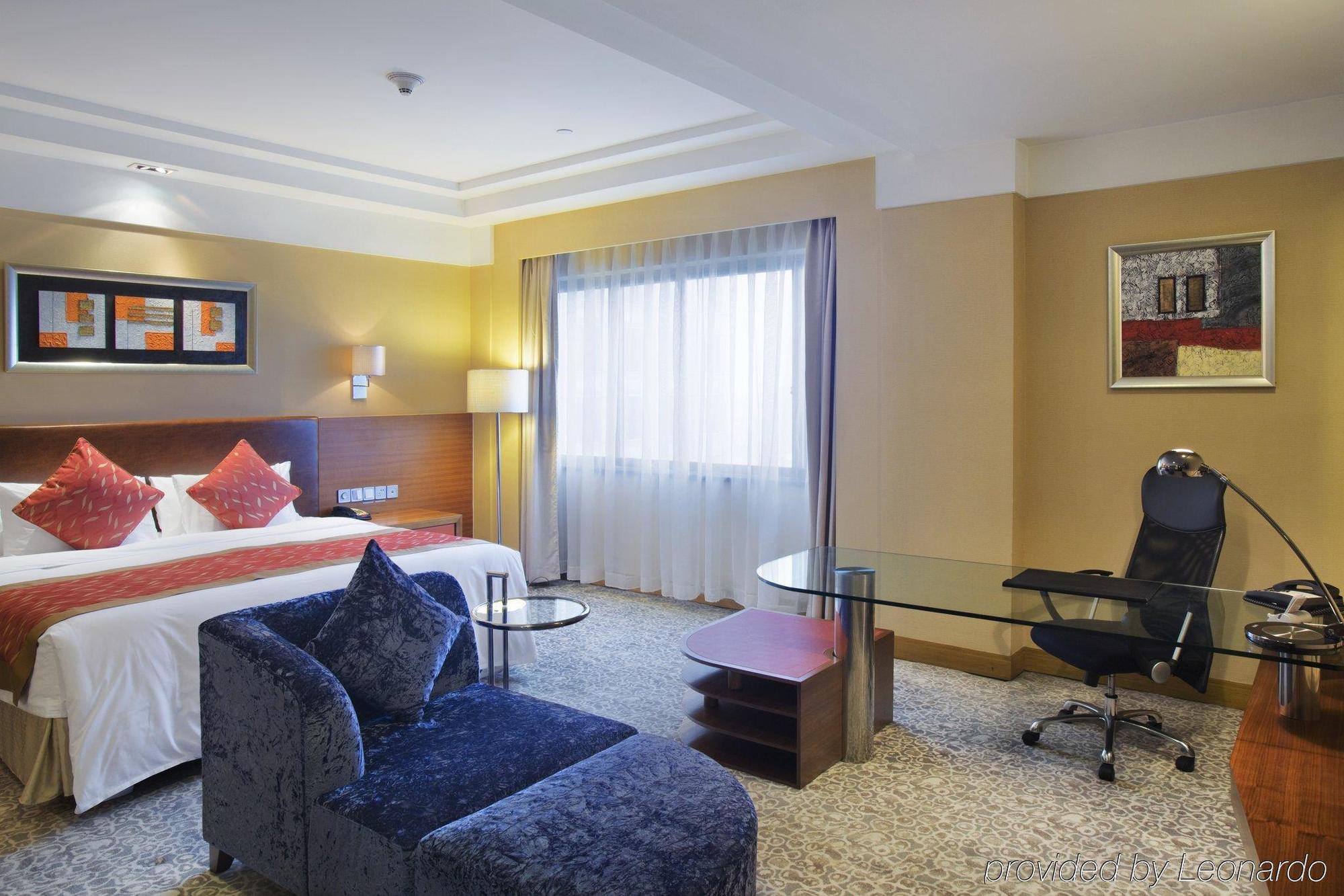 Crowne Plaza City Center Ningbo, An Ihg Hotel - Near Ningbo Railway Station מראה חיצוני תמונה