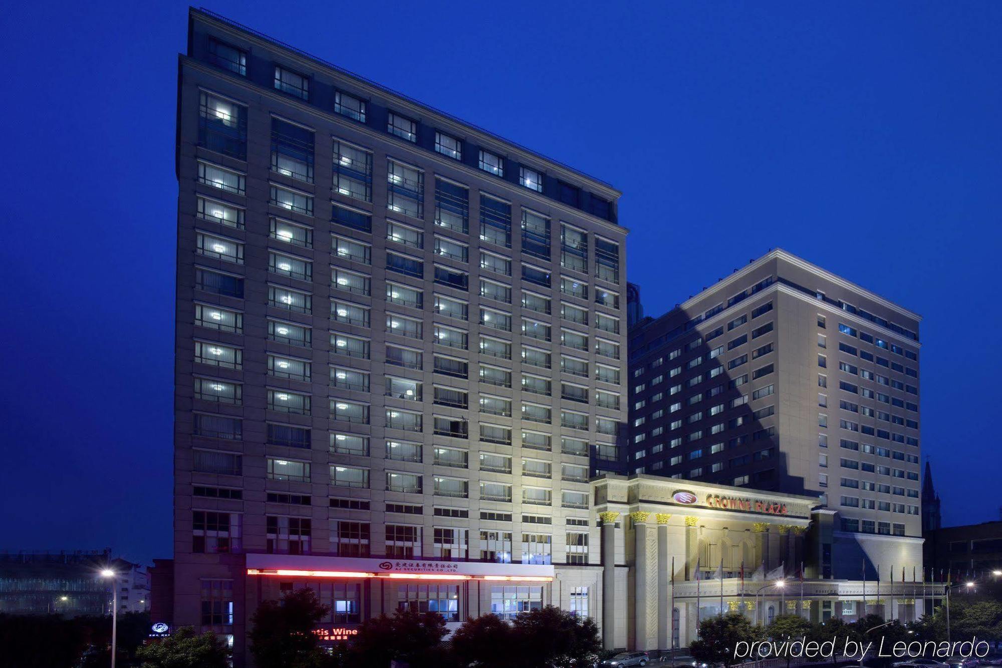 Crowne Plaza City Center Ningbo, An Ihg Hotel - Near Ningbo Railway Station מראה חיצוני תמונה